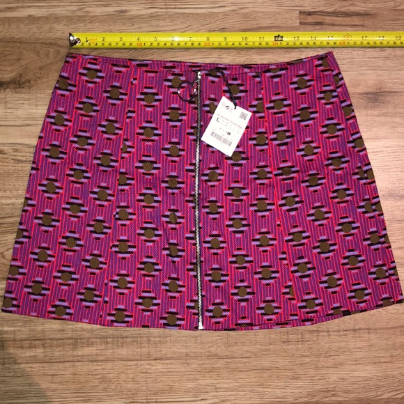 NEW!! Zara Geometric Print Skirt - Picture 8 of 11
